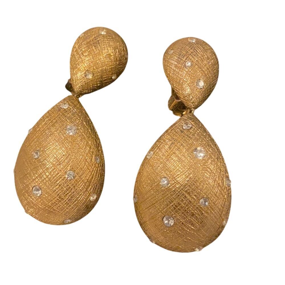 Christian Dior Vintage 60s Gold Clip-On Earrings – Owned by Barbara Rush